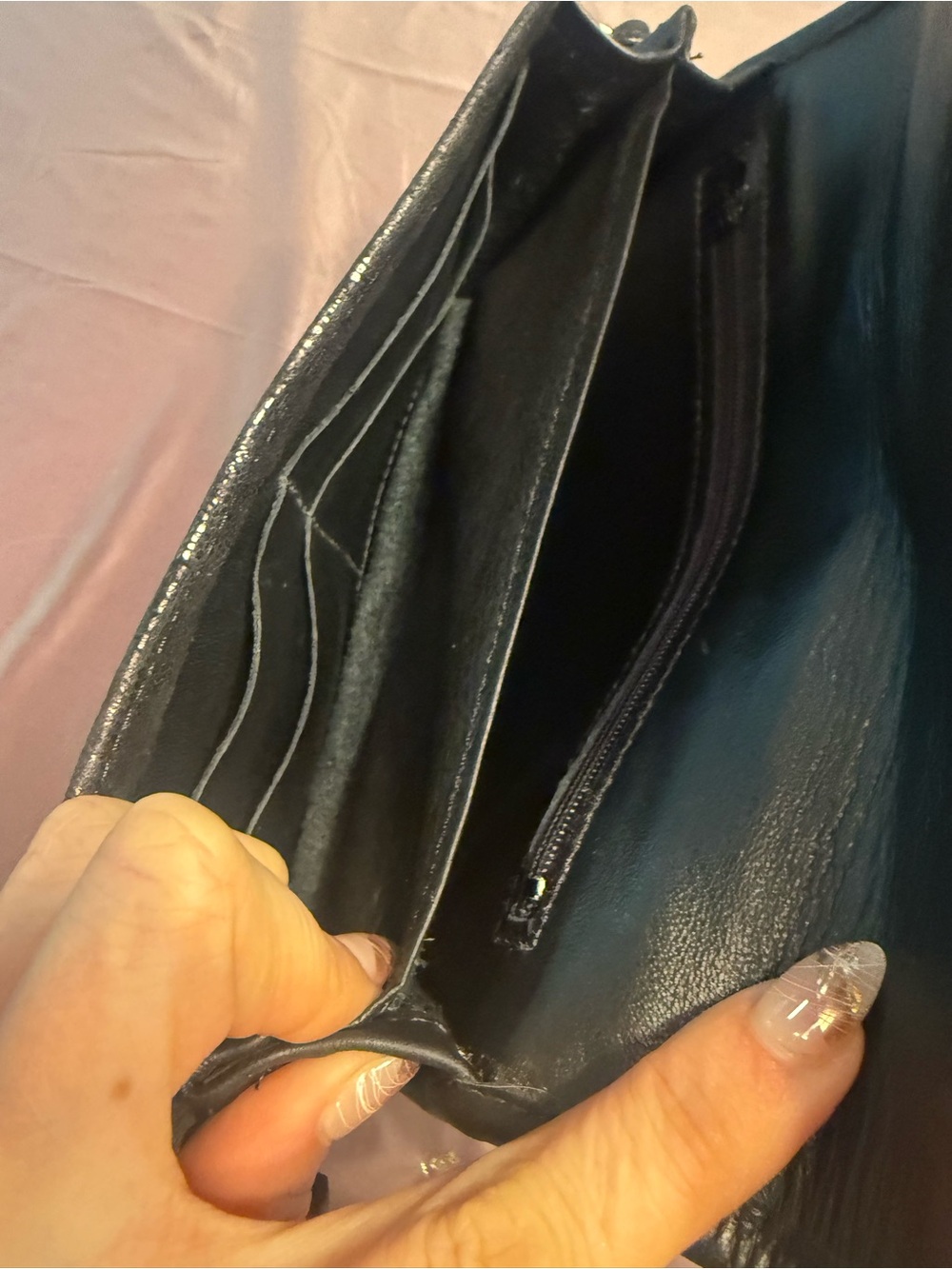 Vintage 2010 Roche Black Floral-Stamped Asymmetrical Leather Crossbody Bag - Picture 4 of 16